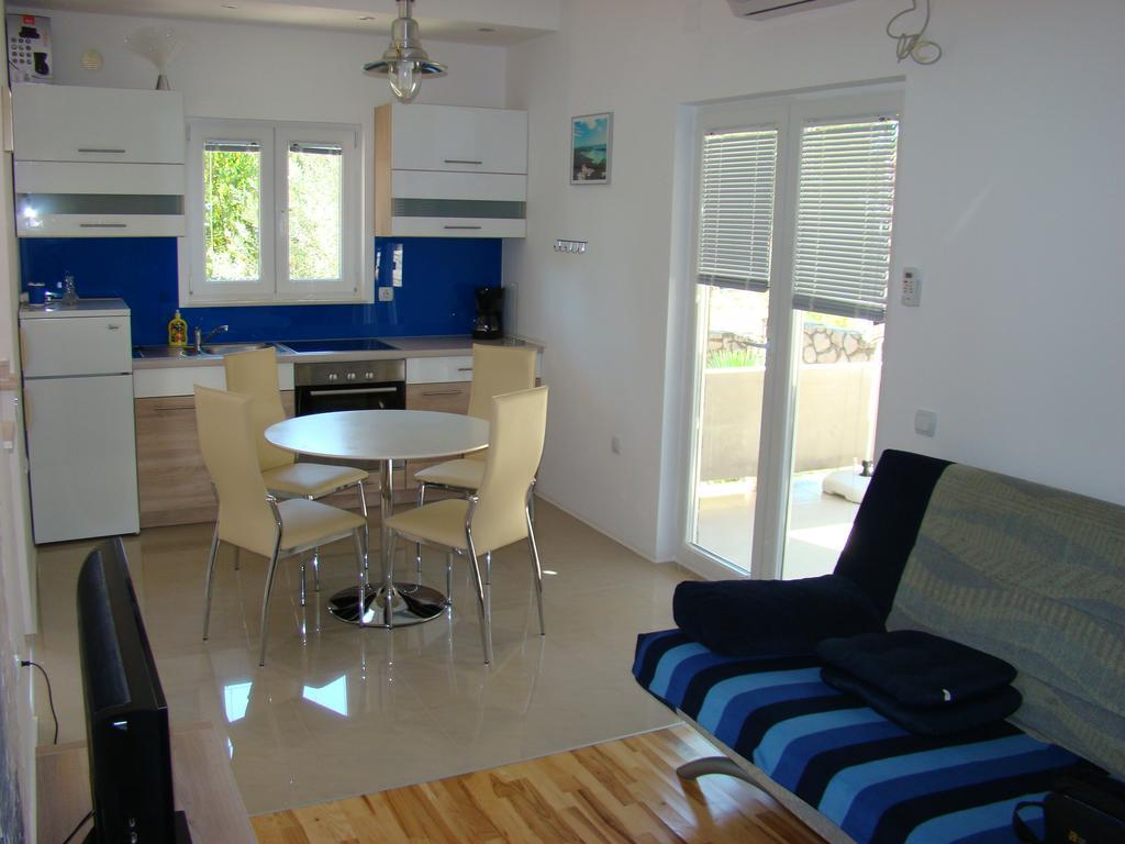 Apartments Pinus Pirovac Cameră foto