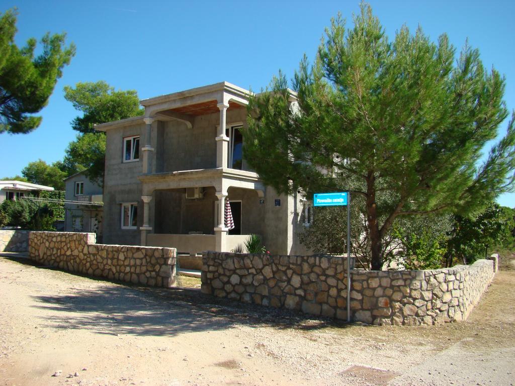 Apartments Pinus Pirovac Cameră foto
